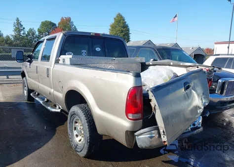 2002 Ford F-250 Lariat/Xl/Xlt z USA, uszkodzony, nr VIN 1FTNW21F72ED55045